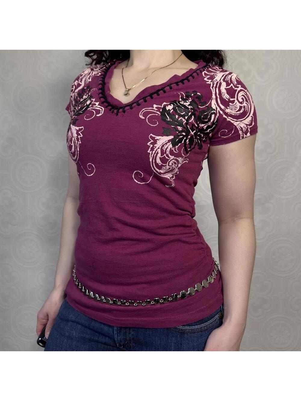y2k Burgundy Grungy Lace Up Graphic Tee Size Small